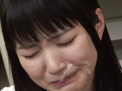 大奶瘦金发女郎与陌生人肛交
