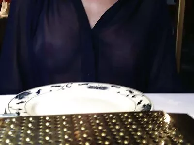 我喜欢她吸吮的方式