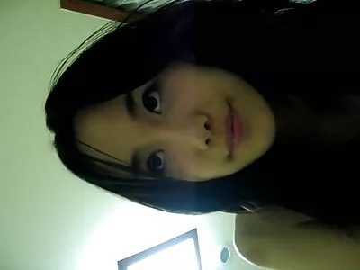 如此漂亮的金发女友周五晚上在家做一个口交，该死！